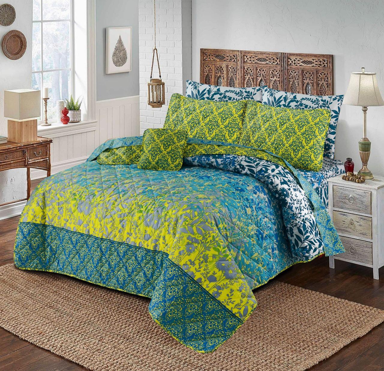 ELARAN SUMMER COMFORTER SET